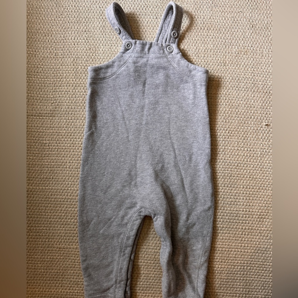 Moon & Back by Hanna Andersson overall romper, 18-24mo